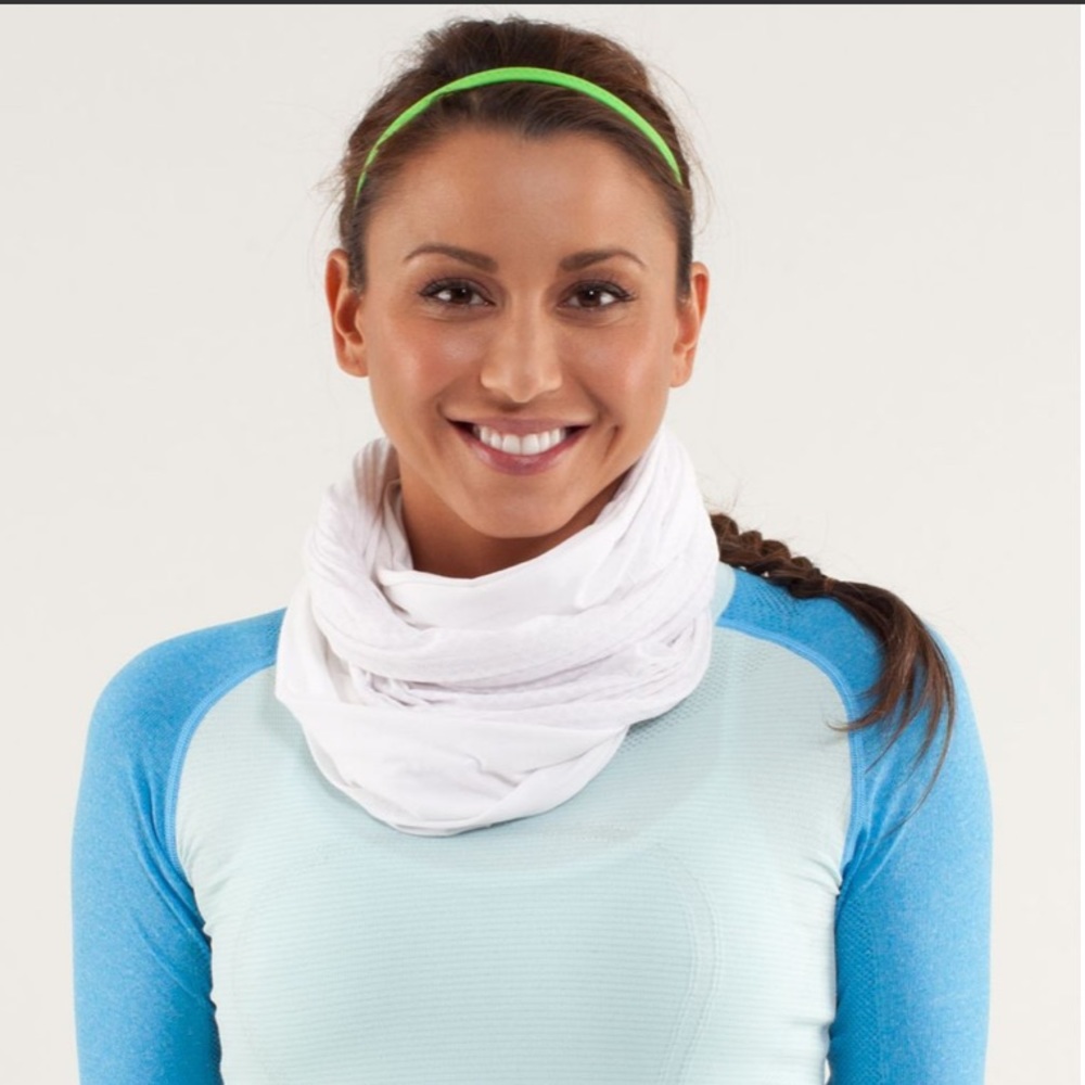 Infinity scarf